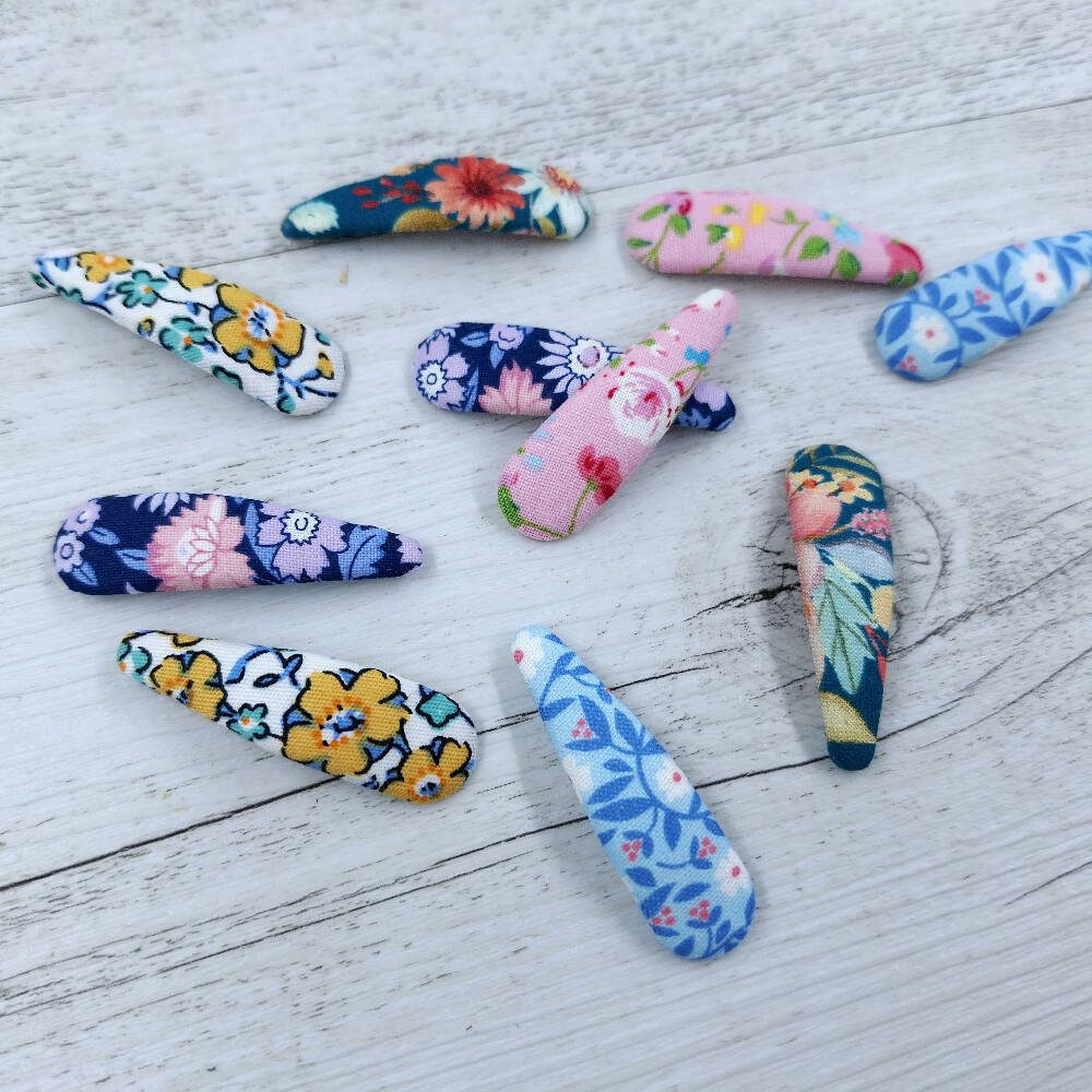 Handmade fabric hair clips, Easter hair clips, set of two, snap clips, pink.