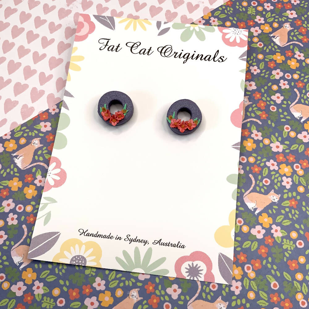 Earrings: Floral Studs (Small)