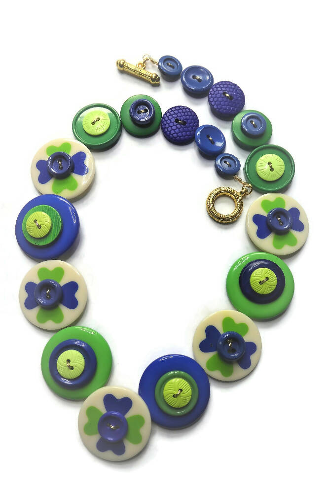 Button necklace - Four Leaf Clover