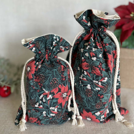 Christmas Reusable Fabric Gift Bag - Poinsettias
