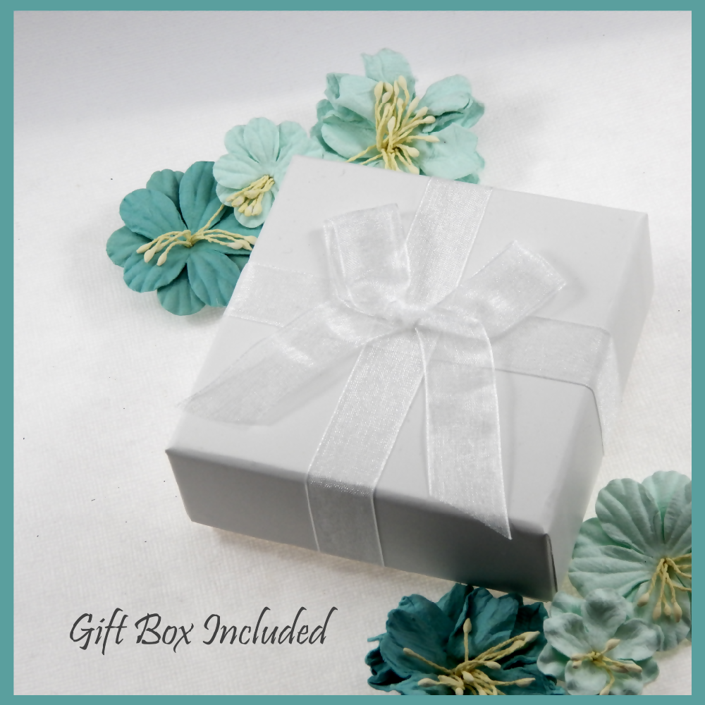 white gift box madeit pod shop