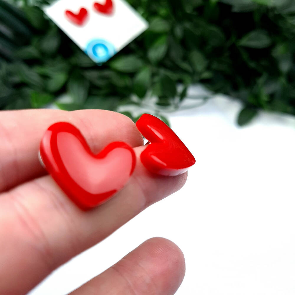 Stud Earrings Holly Hearts in Red A2B (1)