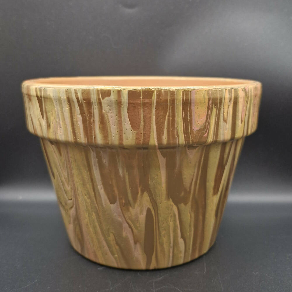 Hand Painted Terracotta Pot 15cm Golden Acrylic Pour