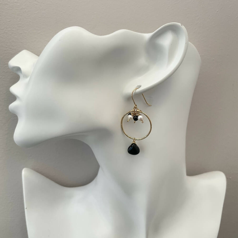 14K Gold filled black onyx and pearls earrings