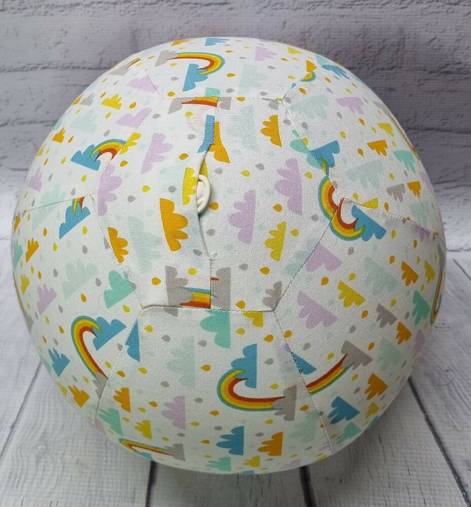 Balloon Ball : Rain & Rainbows solid print