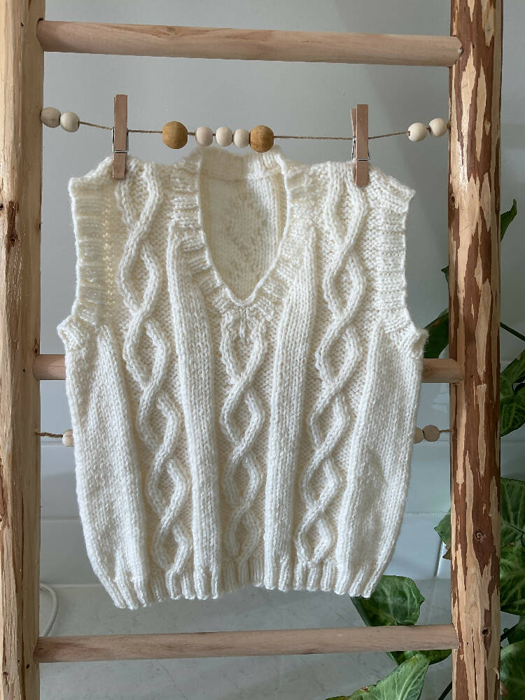 White Vest, 1-2 years