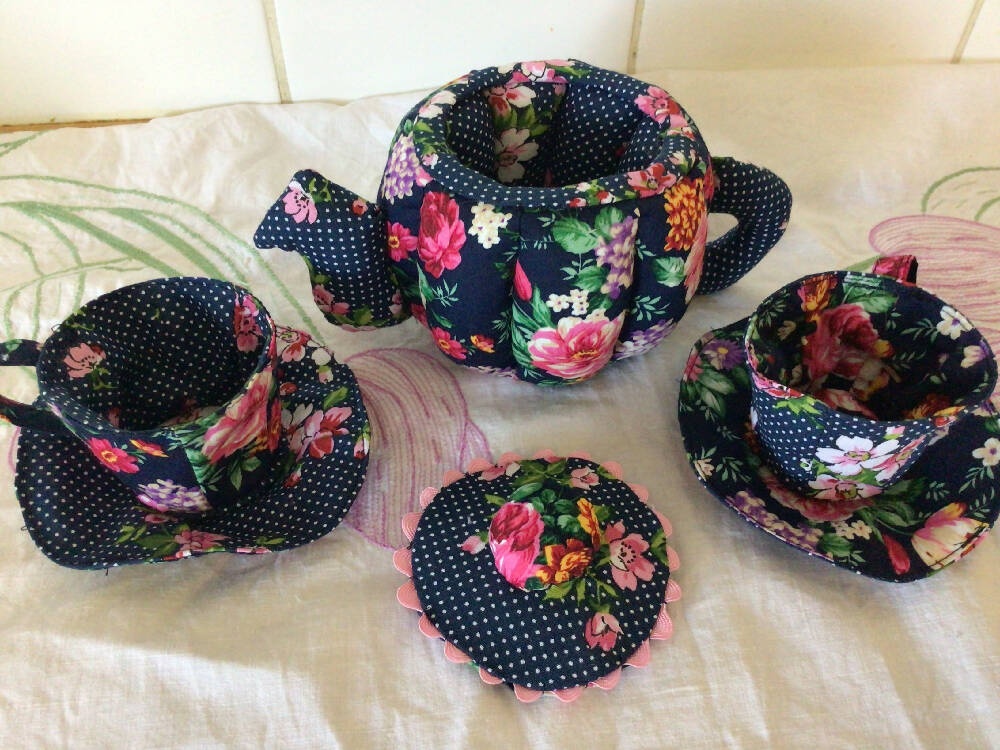 My First Teaset Navy Floral