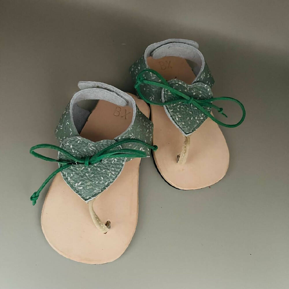 baby toddler shoe sandal green floral