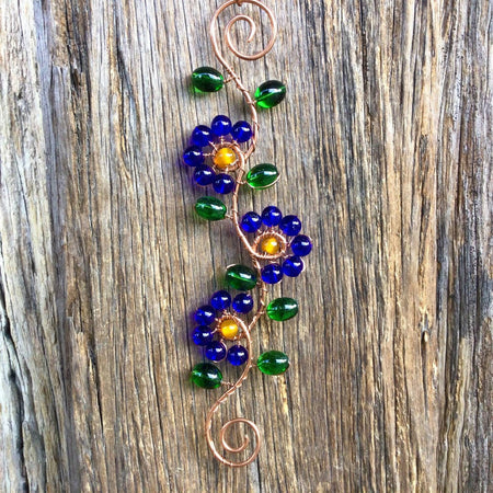 Flower Window/Wall hanger, Wire Wrapped Glass Beads