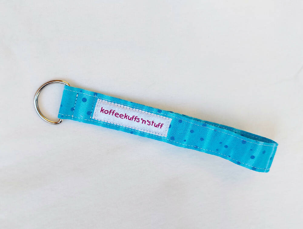 Wristlet D-ring key fob