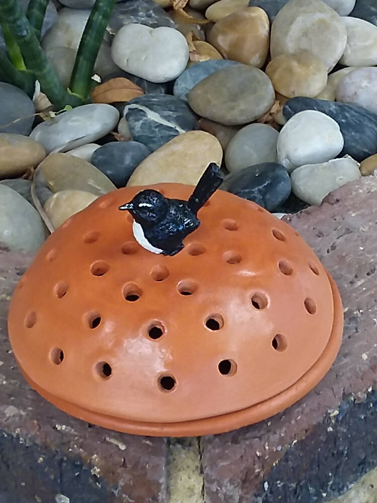 Mosquito Coil Holder Willie Wagtail