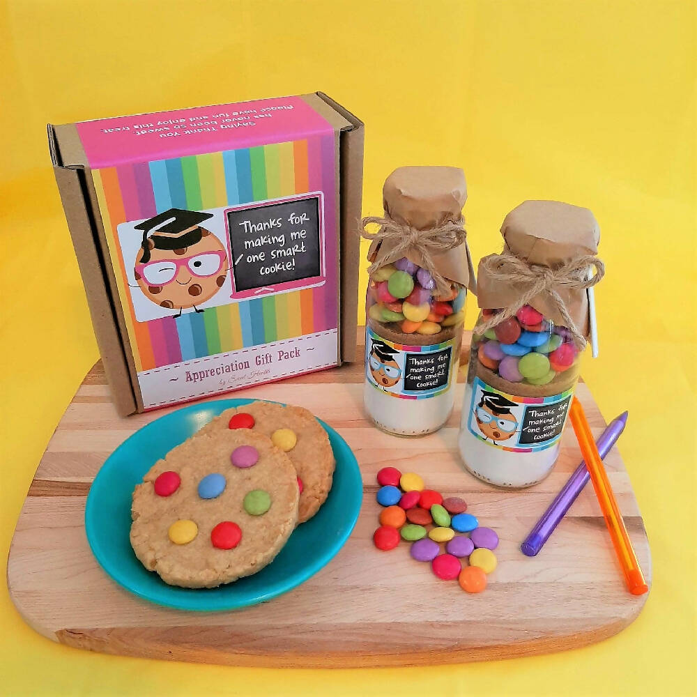 Teacher Appreciation GIFT PACK - Thanks for Making Me one SMART Cookie