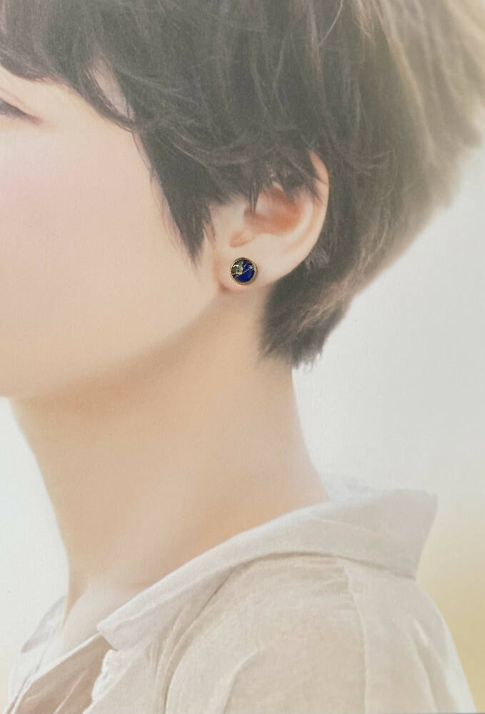 Resin stud earrings