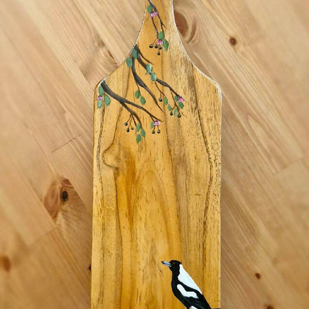 Serving board/paddle magpie