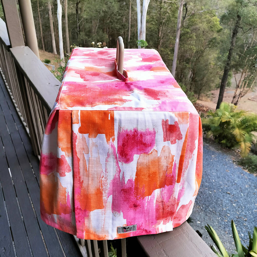 orange and pink pet carrier 1024 closed flap