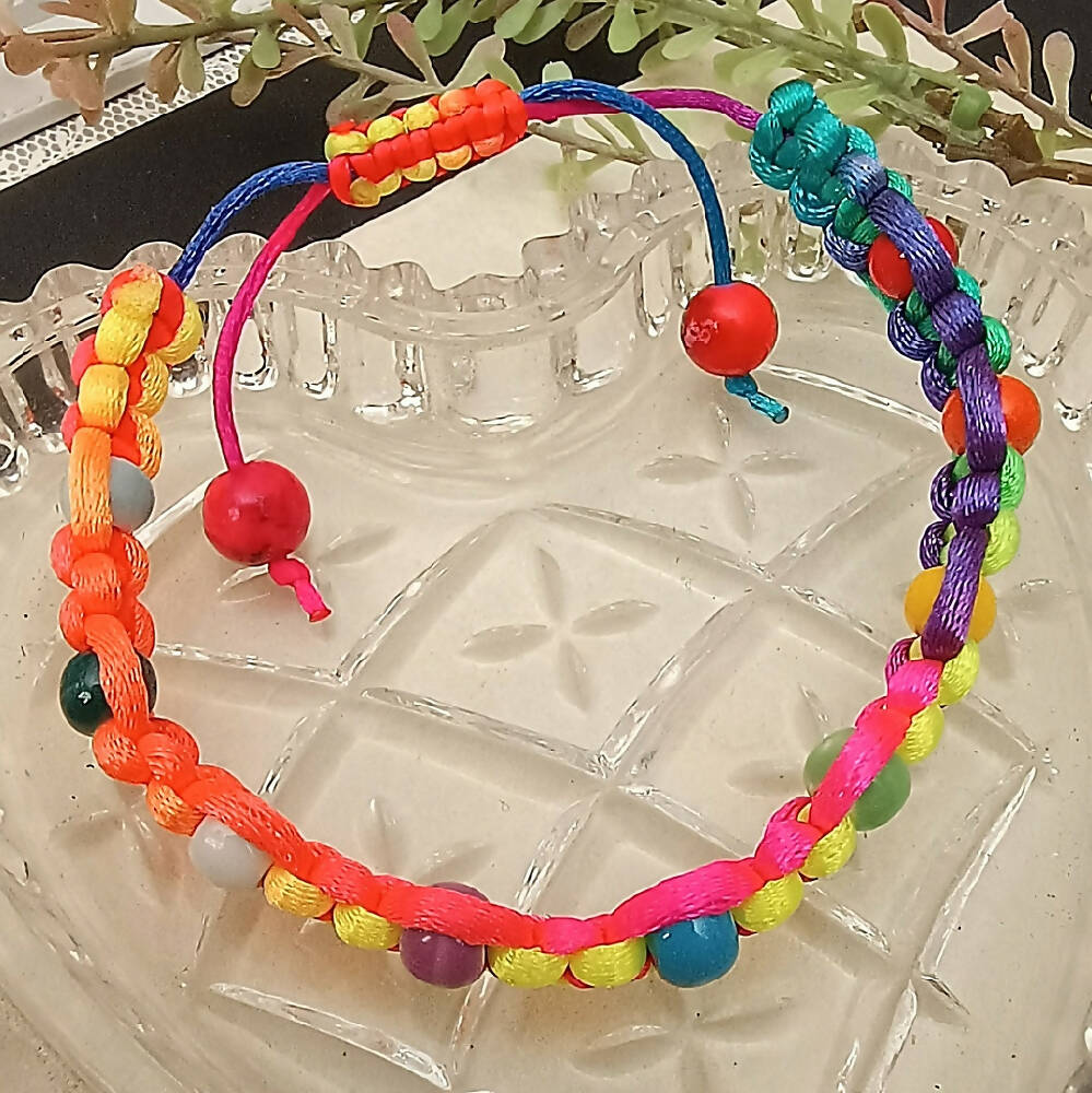 Beaded Macrame Sliding Clasp Bangles