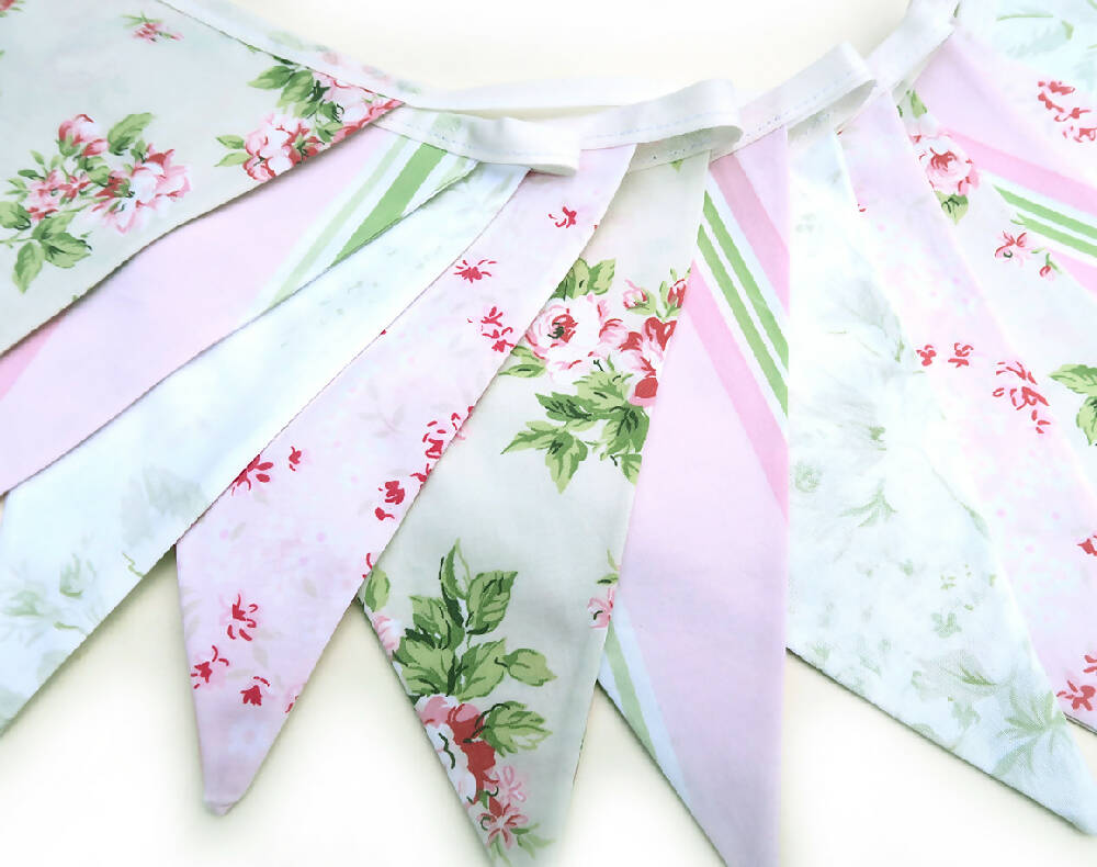 mint green & pink country bunting 1e