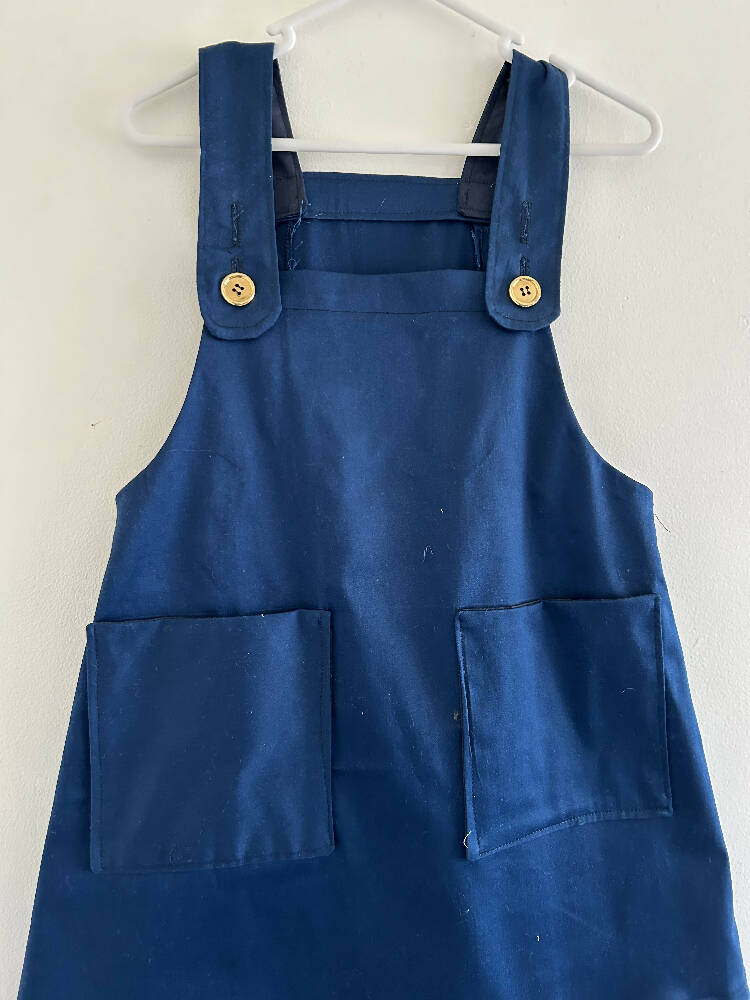 Blue overall dress size 6