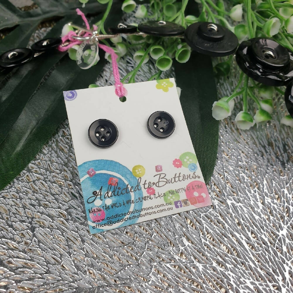 Sparkling Black Beauty - Resin Buttons - Necklace & Earrings