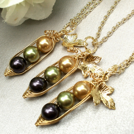 Set of 3, Three Peas in a Pod Necklaces
