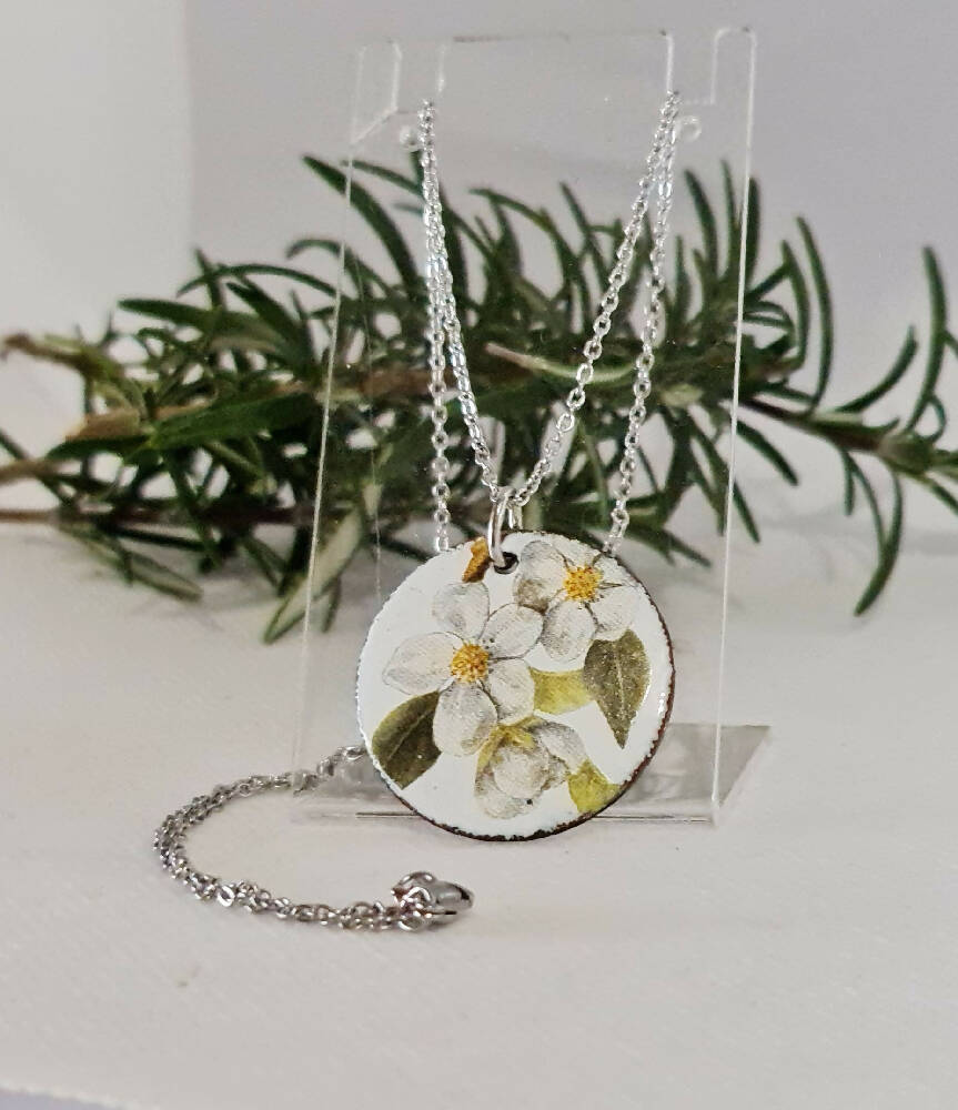 Enamel Pendant Necklace - White Blossom