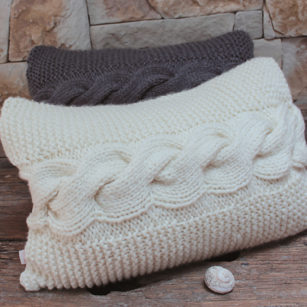 Knitted Ivory Pillow Cover. Fits standard Pillow. Cable Pillow.