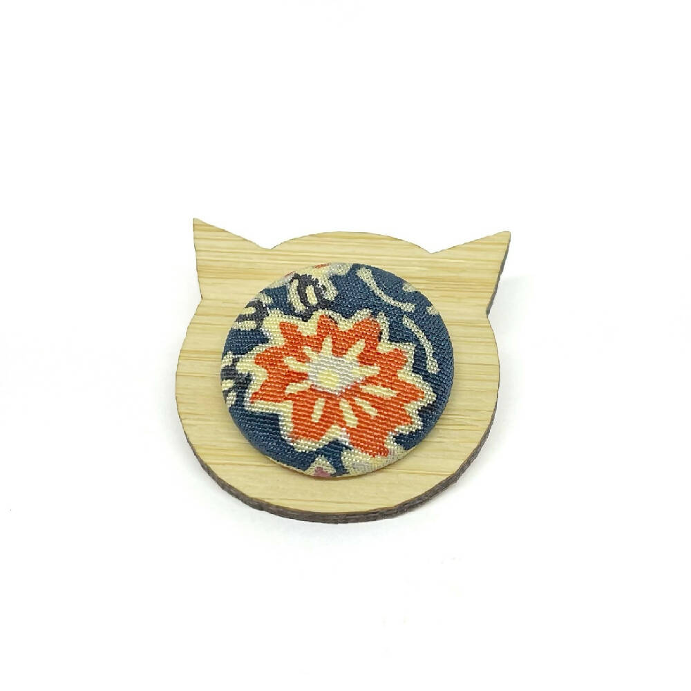 Kimono Cat Brooch