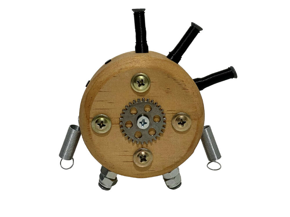 Oscar - Wooden Steampunk Robot