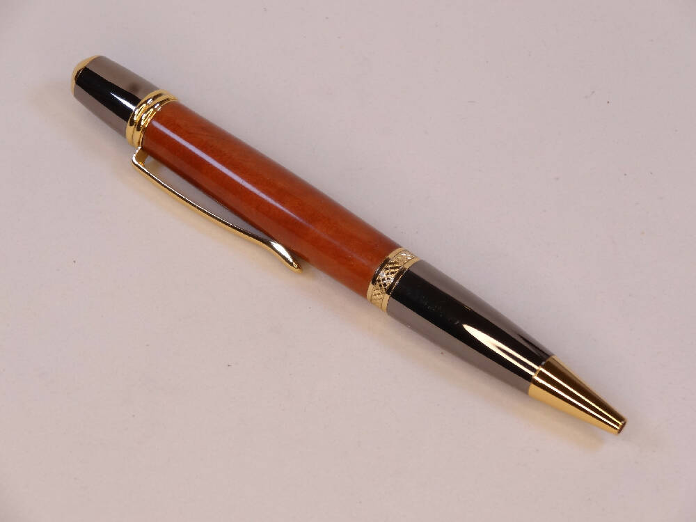 Curly Maple Wooden Serria pen