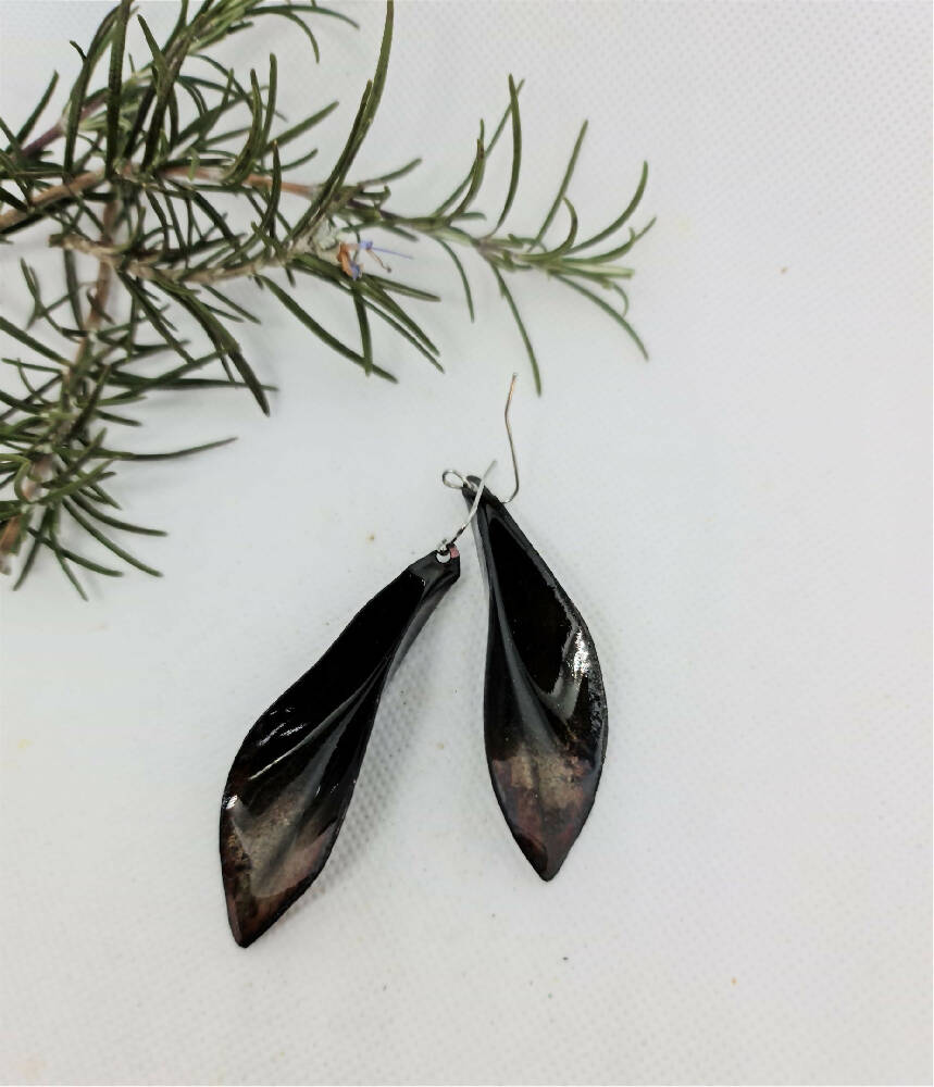 Enamel Earrings - Leaves Blacks Large