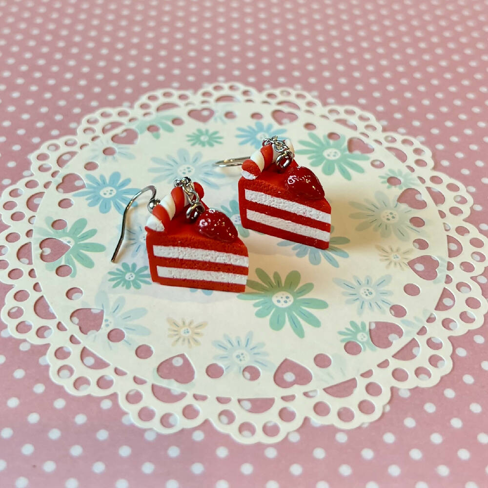 Cake dangles assorted colours (hypoallergenic stainless steel hooks)