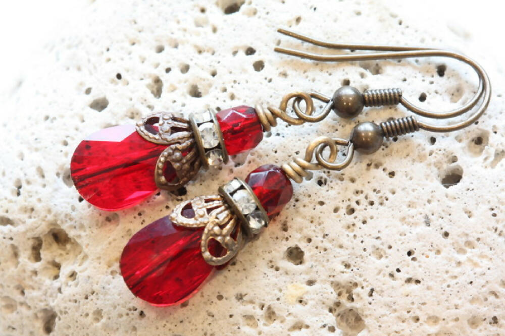 Swarovski Crystal & Brass Drop Earrings Ruby Briolette