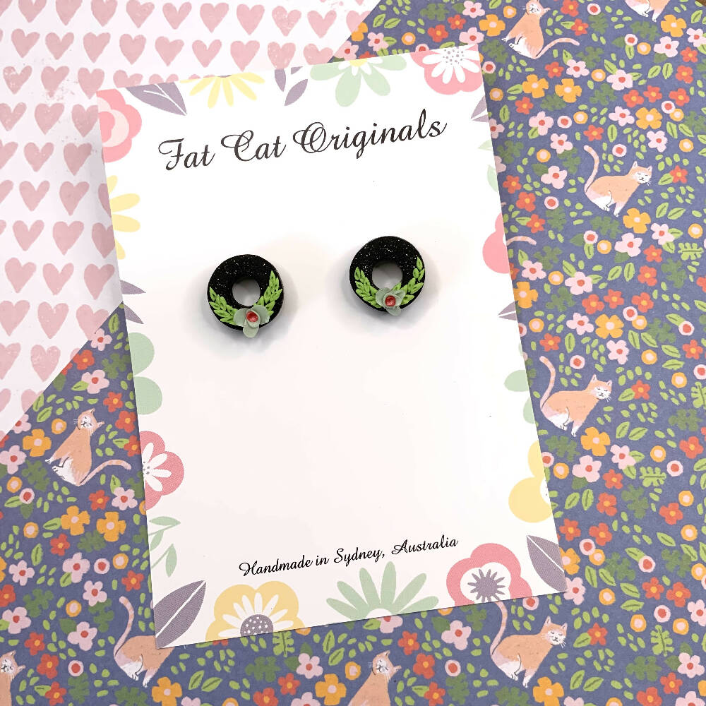 Earrings: Floral Studs (Small)