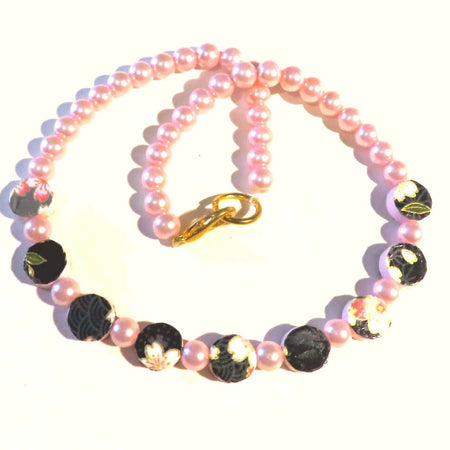 Beaded Necklace. Pearls, decoupaged beads, pink and black.