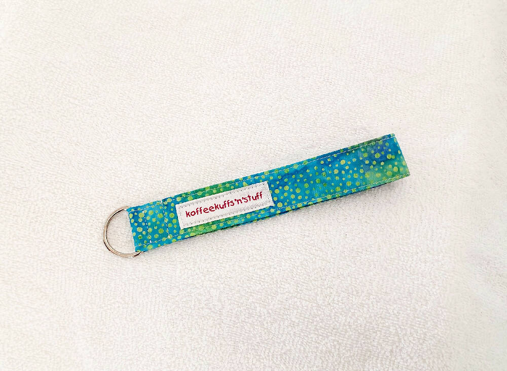 Wristlet D-ring key fob