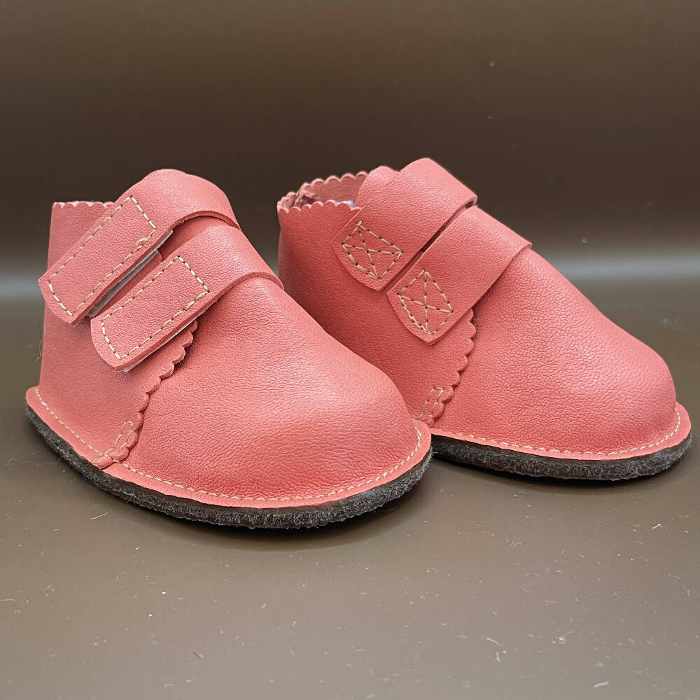 baby boot coral leather size 2