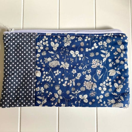 Blue and grey flowers purse