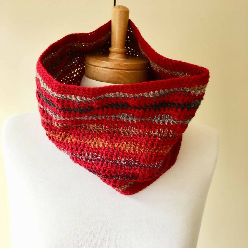 Silk, Wool & Cotton Hand made Crochet Cowl