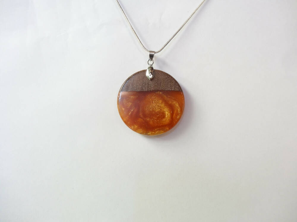 Wood-Resin Curved Front Pendant