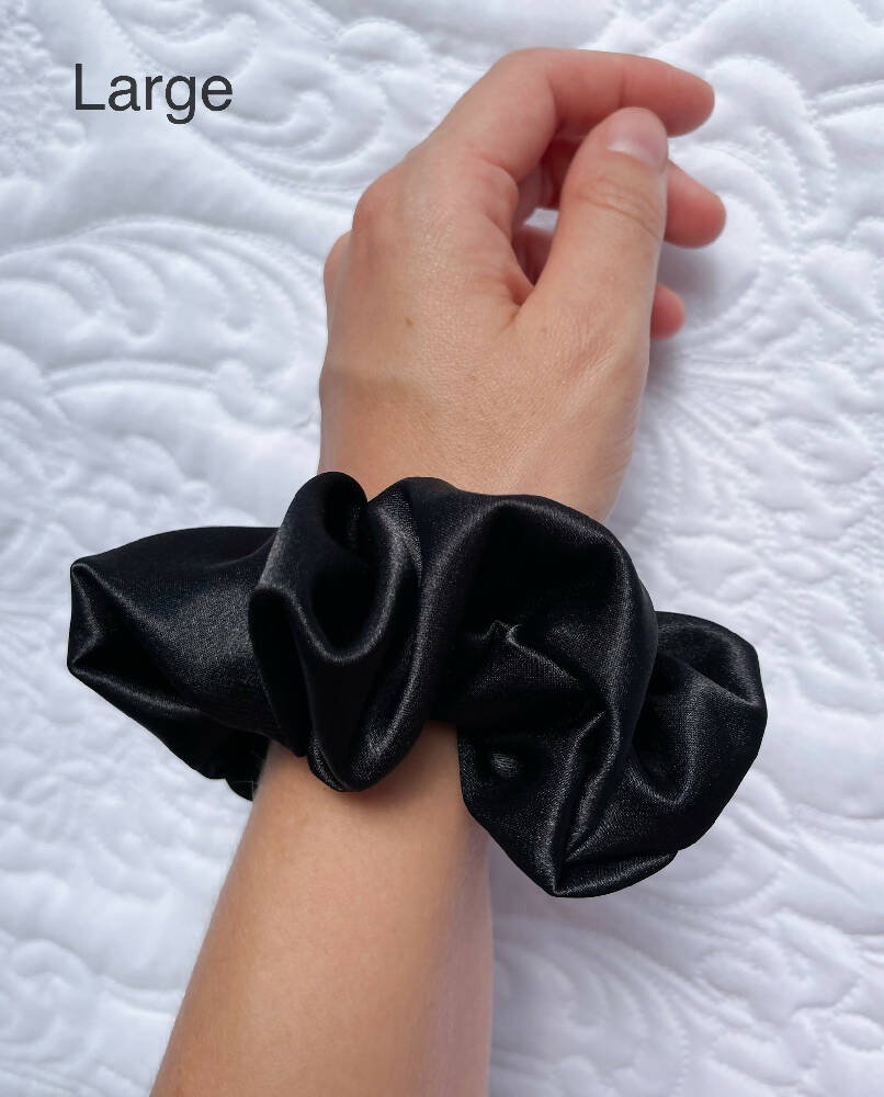 Scrunchies En Satin Miley – Lot Couleurs Assorties, Neufs, Pour Femmes/filles