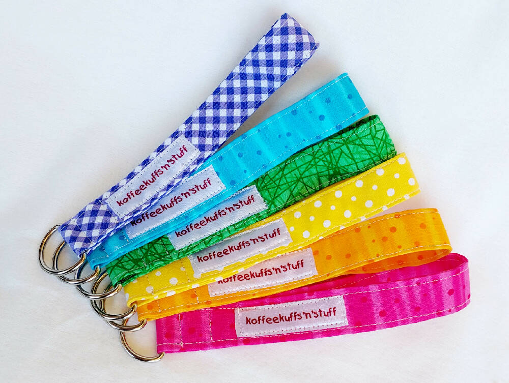 Wristlet D-ring key fob