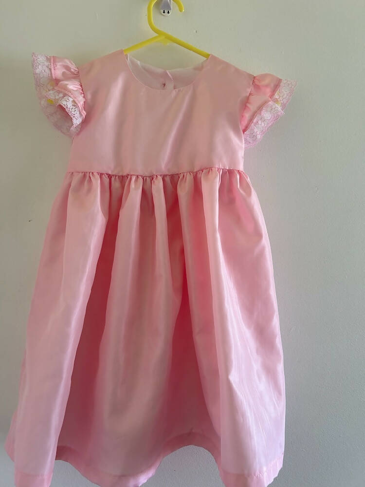 Tafetta party pink dress size 4