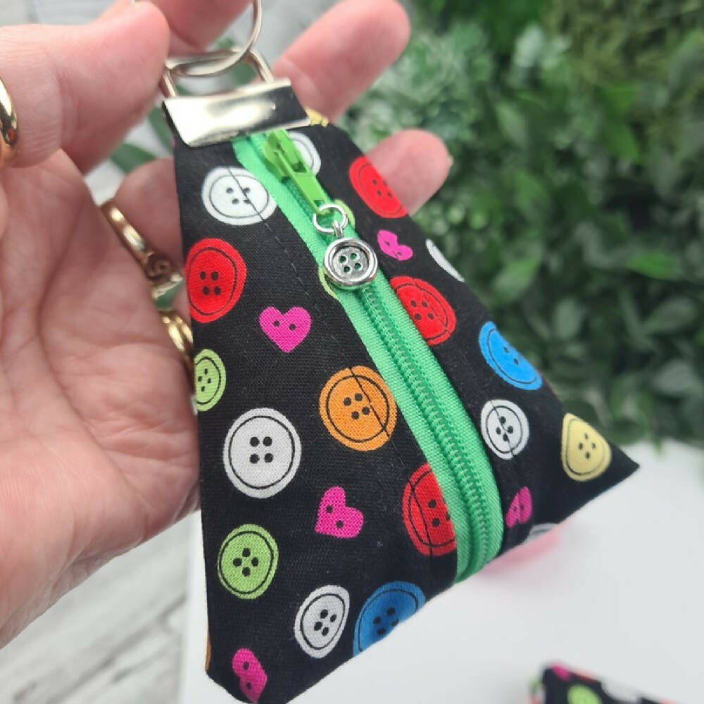 Keyfob Zippity Zip Bag Tag Fabric Hanging Colourful Buttons (3)