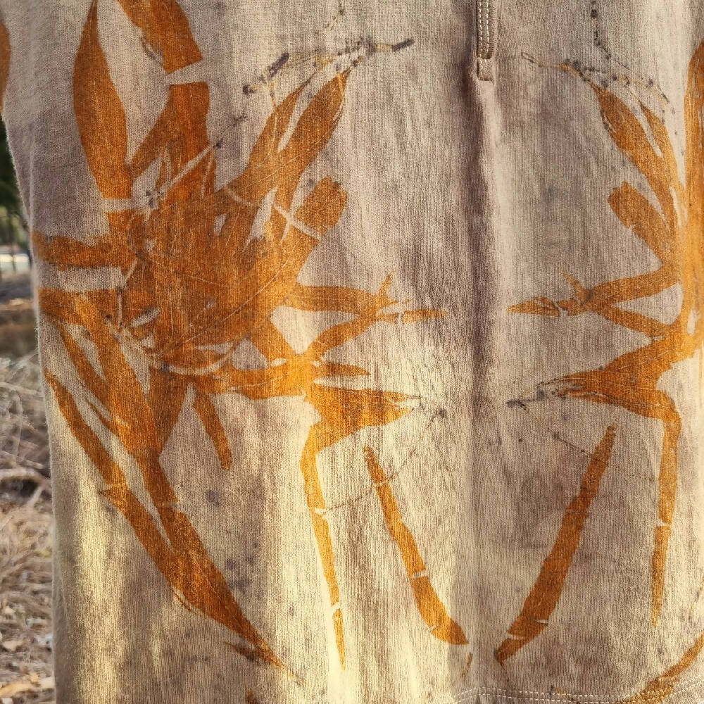 Cotton T-shirt - Upcycled - Plant-Dyed
