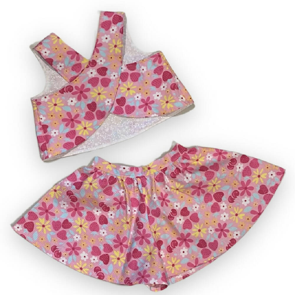 SIZE 4 Two Piece Summer Sets - Culottes and Apron Top