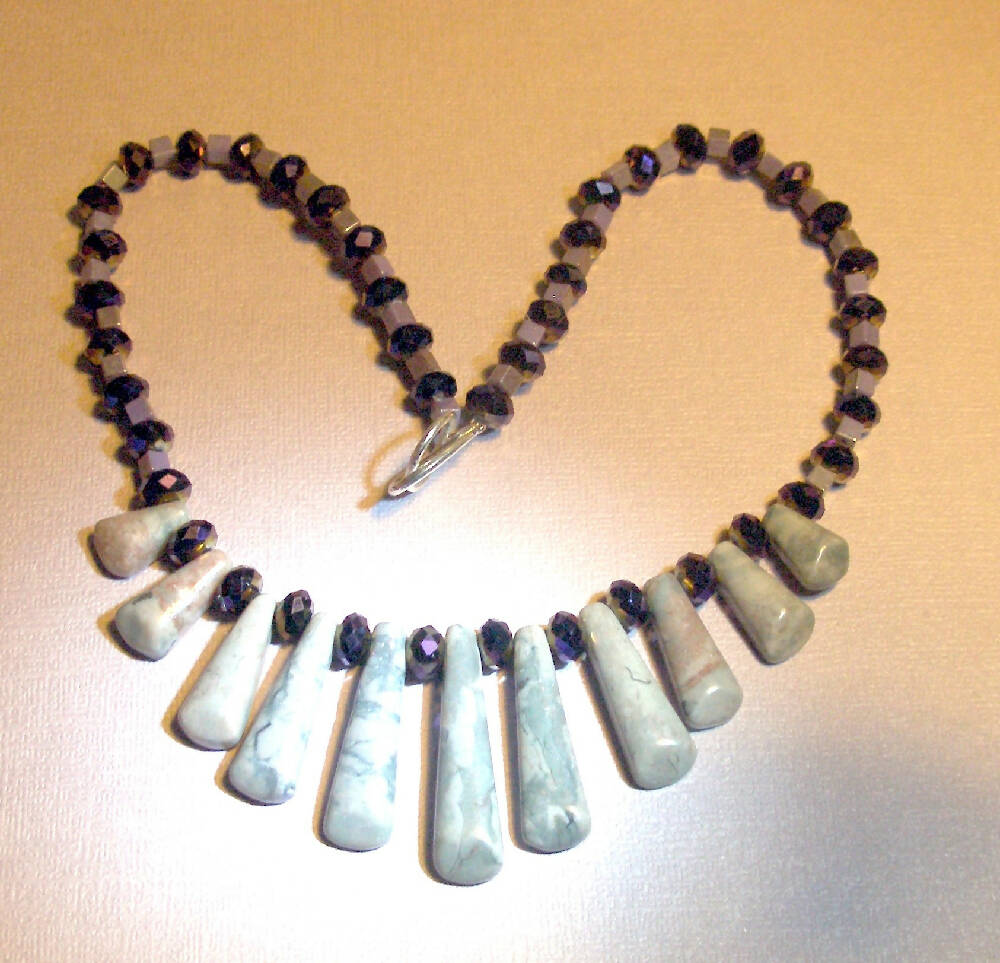 Beaded necklace Silver grey Jasper with purple crystal.