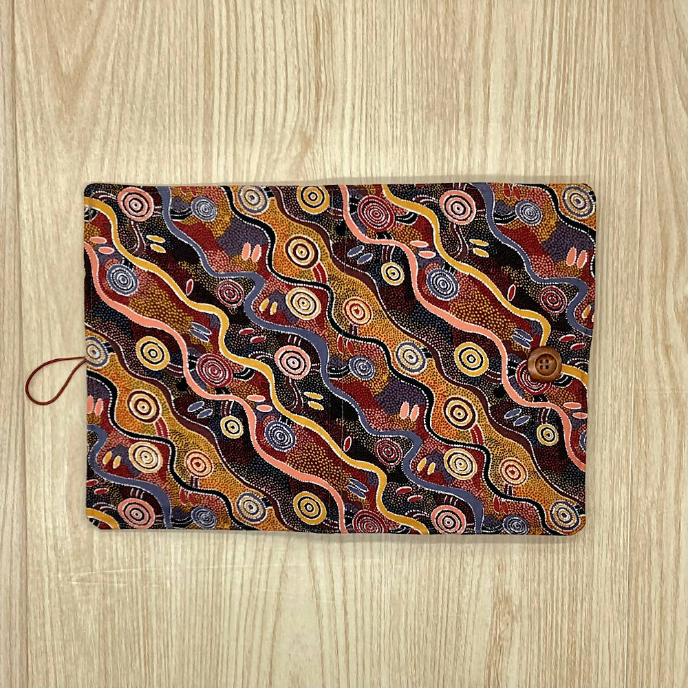 Desert Tracks refillable A5 fabric notebook cover gift set - Incl. book and pen.