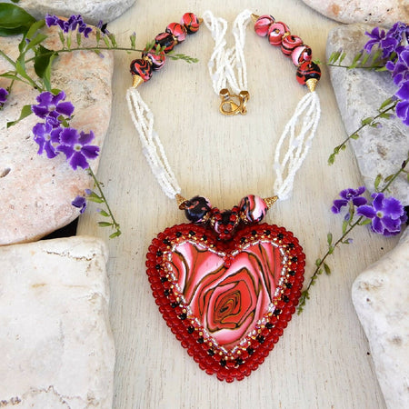 Red & White Heart Pendant Necklace 