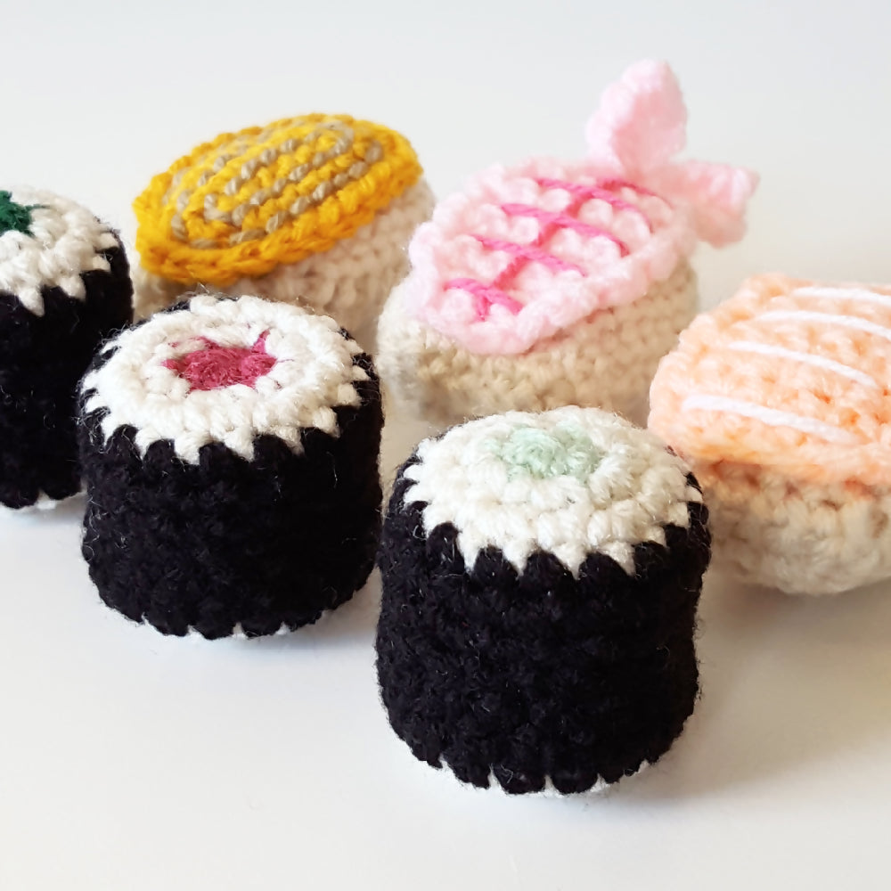 Sushi pretend food play set crochet toy