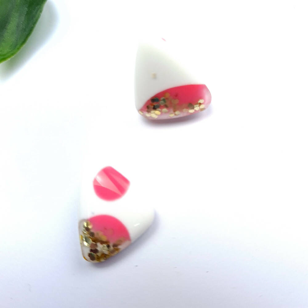 stud Earrings Marshmello Tilly Triangle (1)